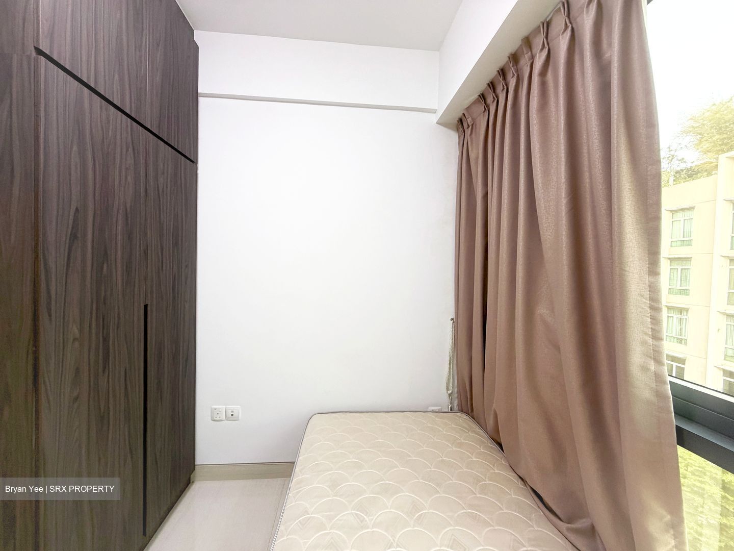 The Centren (D14), Apartment #634190711